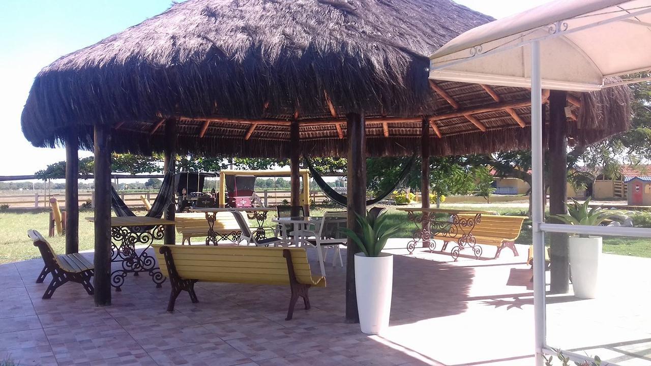 Hotel Fazenda Costa Do Sol Мангиньюс Экстерьер фото